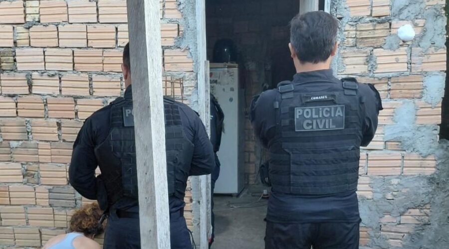 Operação mira facção ligada ao tráfico e prende seis em MT