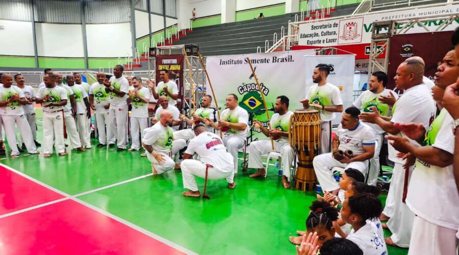 O Ginásio Fiotão, em Várzea Grande, recebe neste sábado (30) um grande encontro dedicado à capoeira