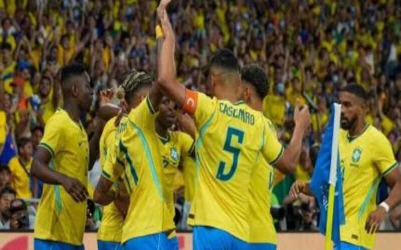 Brasil estreia com empate e Vinícius Júnior evita derrota diante do Marrocos na Copa do Mundo