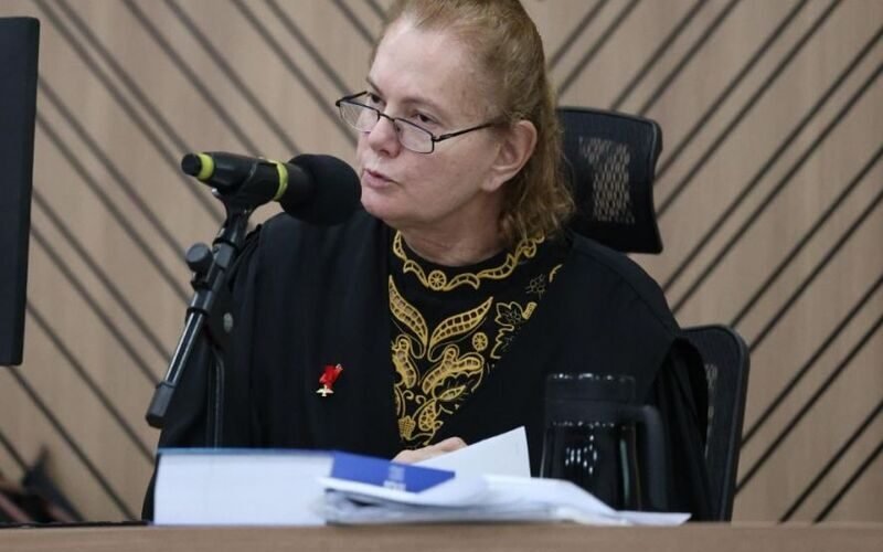 Juíza autoriza que Carlinhos Bezerra vá ao júri sem algemas e uniforme prisional
