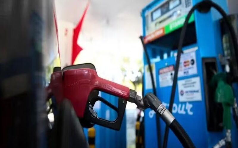 Às vésperas da eleição, governo volta a prorrogar subvenção ao diesel