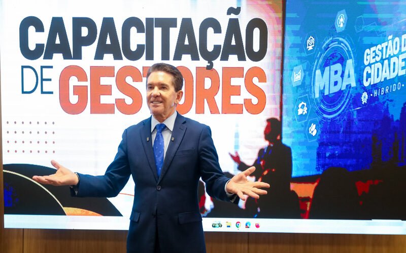 Sérgio Ricardo anuncia ampliação dos cursos da Escola de Contas e defende formação permanente