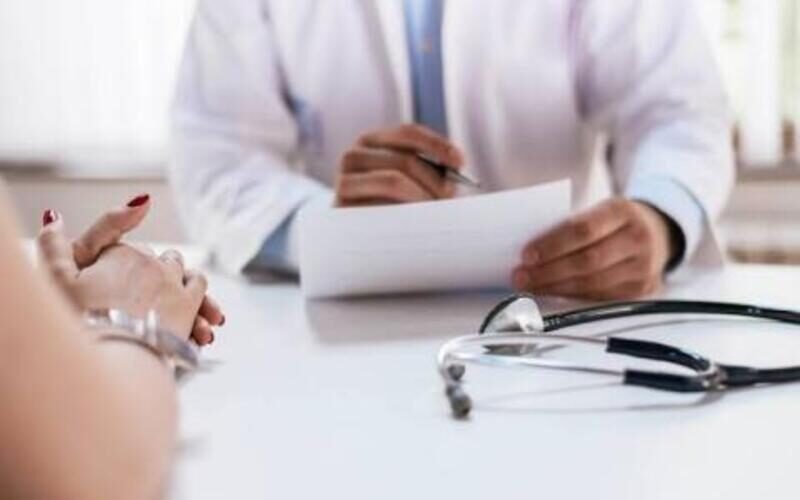 Trabalhadora grávida é condenada por apresentar atestados médicos falsos