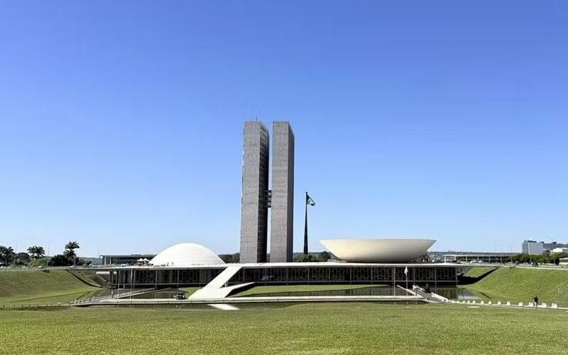 Quais partidos ganharam e quais perderam espaço no Congresso